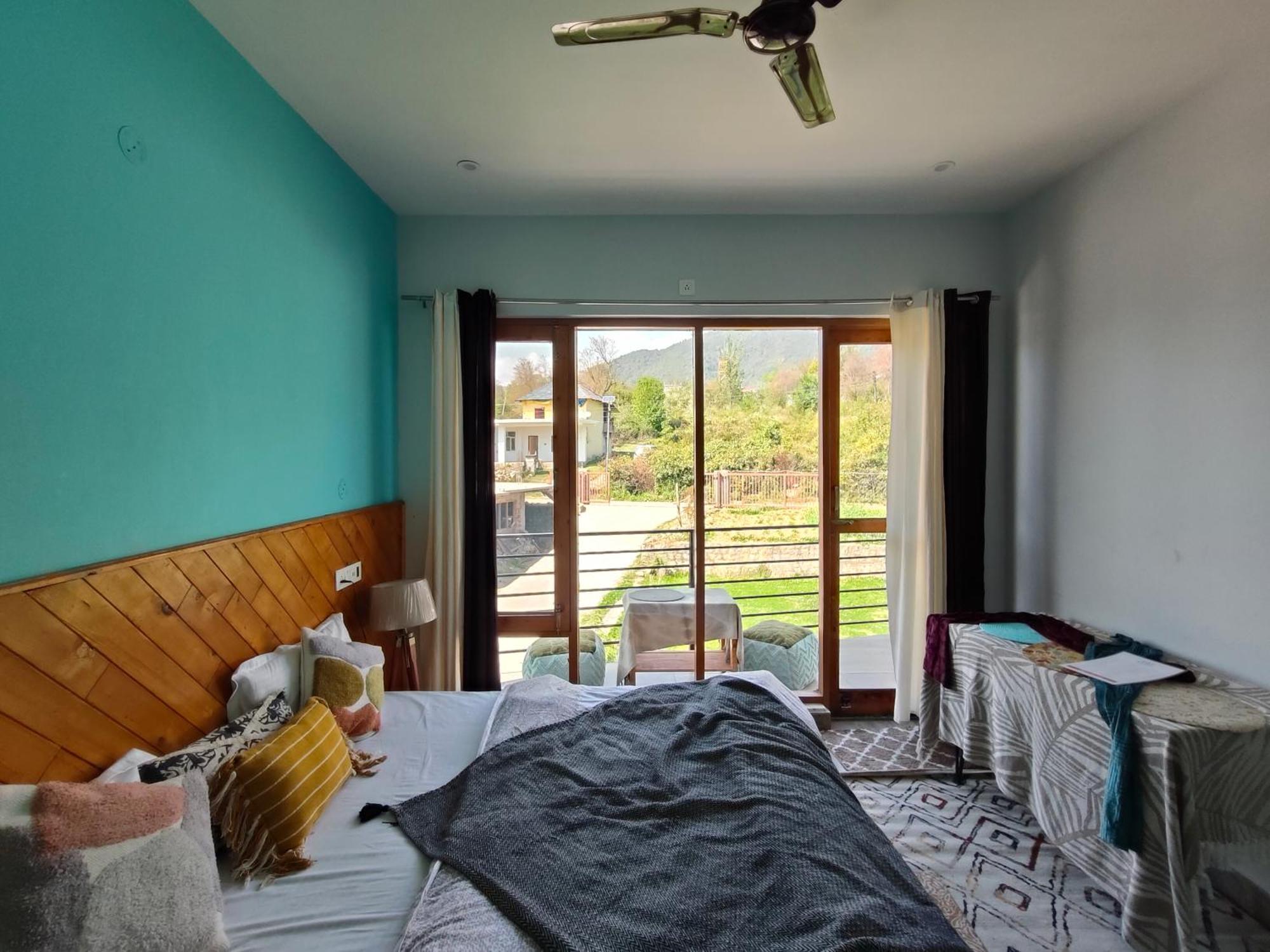 Flyscape Hostel Bir  Ngoại thất bức ảnh