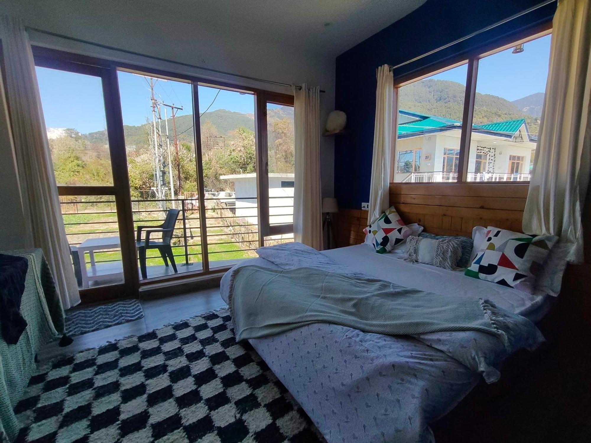 Flyscape Hostel Bir  Ngoại thất bức ảnh