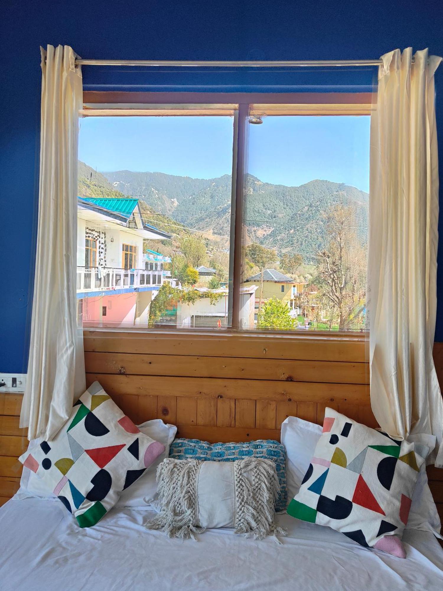 Flyscape Hostel Bir  Ngoại thất bức ảnh