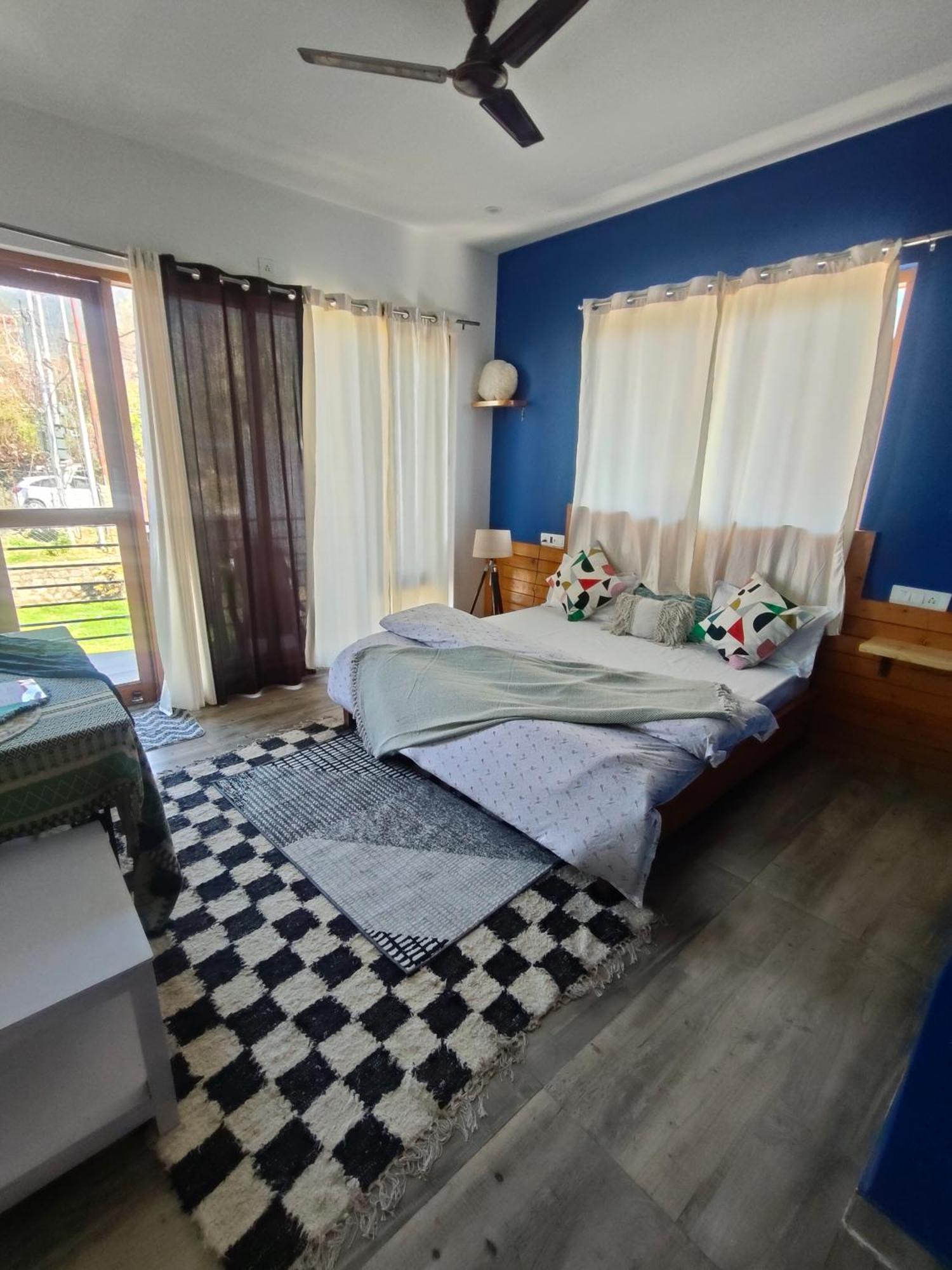 Flyscape Hostel Bir  Ngoại thất bức ảnh